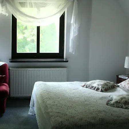 Alloggio per agriturismo Dwor Szwalk