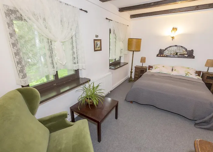 Dwor Farm stay Szwalk